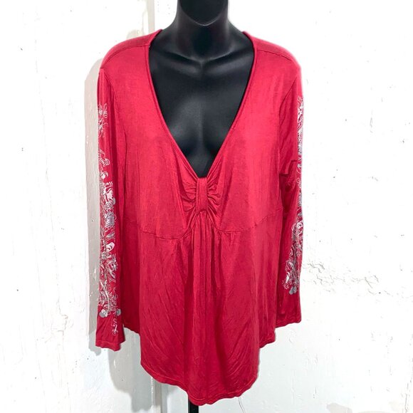 Red and Silver Long Sleeve 3XL - Picture 9 of 9